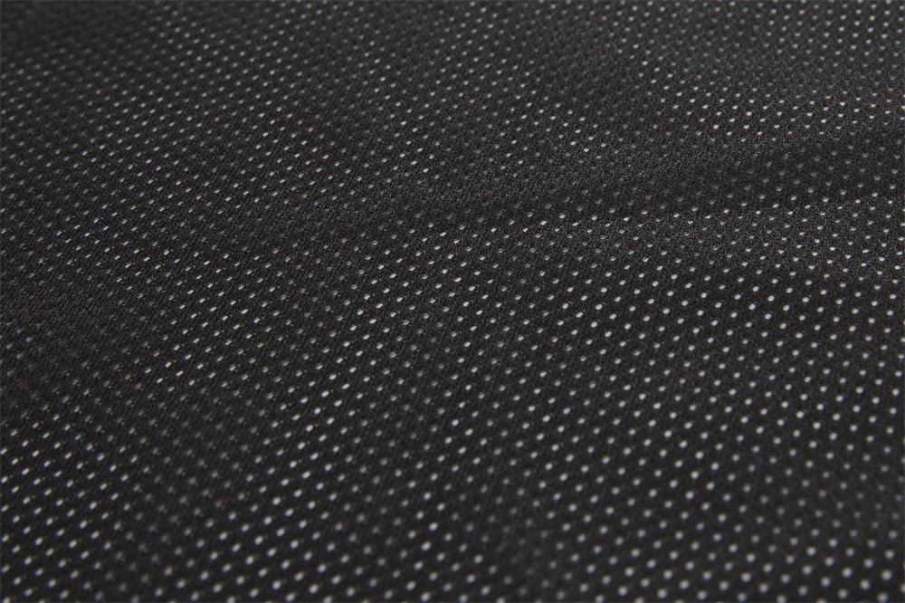 沖鋒衣細節(jié)展示